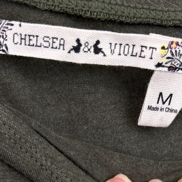 Chelsea & Violet Green Asymmetrical Midi Skirt - Picture 3 of 3